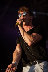 Link to Don Broco