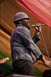 Link to Cody ChesnuTT