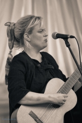 Link to Ólöf Arnalds