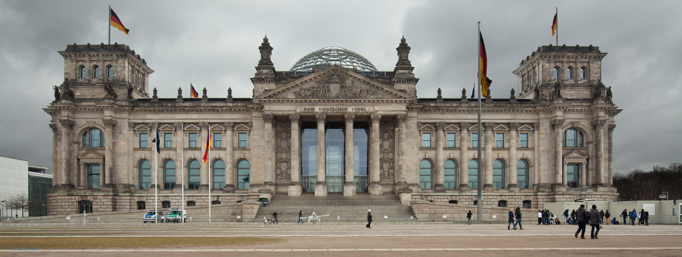 Photo of the Reichstag, Berlin, 11/3/2015